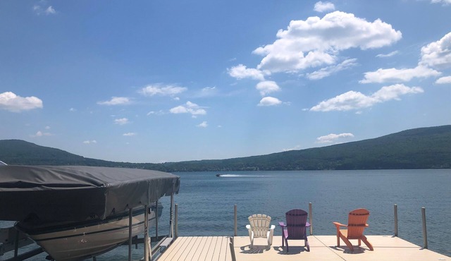 Historical | Lake Access | Near Wineries