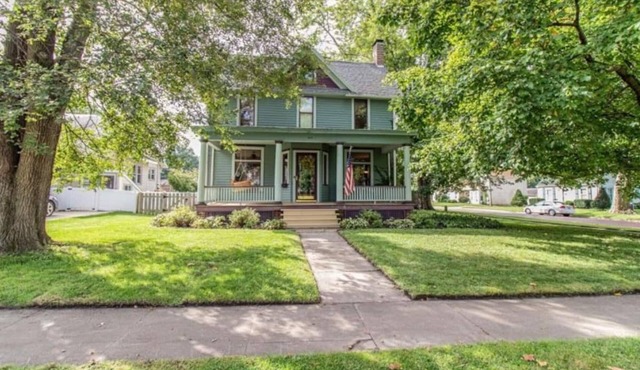 Historical Princeton House and Pet Friendly!
