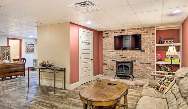 Historical South Carolina Escape w/ Patio!