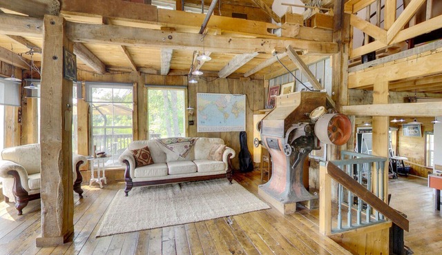 Historical Stockdale Mill - Main buiding