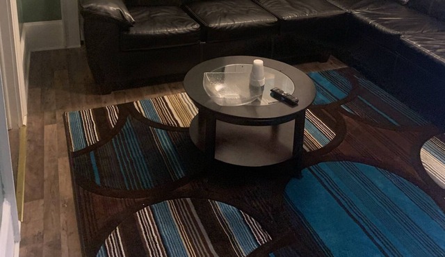 Historical Suffolk Loft Apartment in Downtown Area