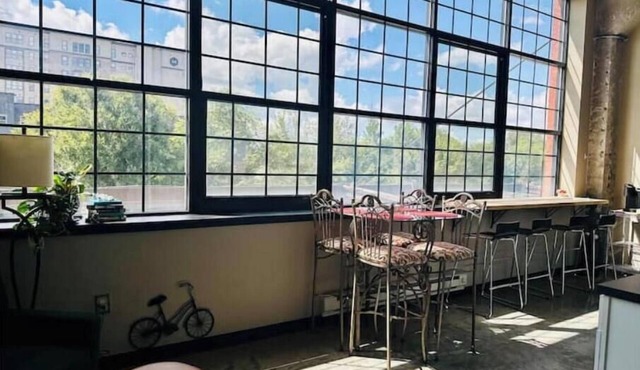 Historically Perserved Loft Close to Churchill Downs