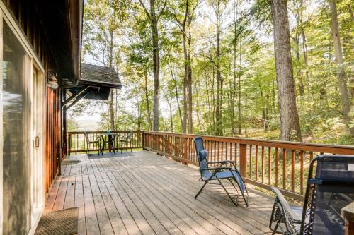 History, Hikes & Fireside Nights: Fayetteville Gem