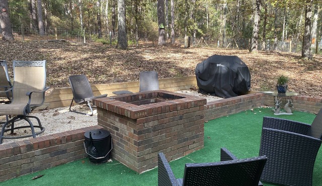 Hitchcock Woods, Min to Downtown, Horse Events, Golf, USC Aiken, Dogs OK