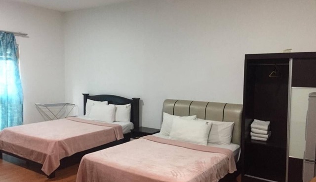 HJN MAYTOWER PRIVATE APPARTMENT AT JALAN MASJID INDIA WITH SWEEMING POOL