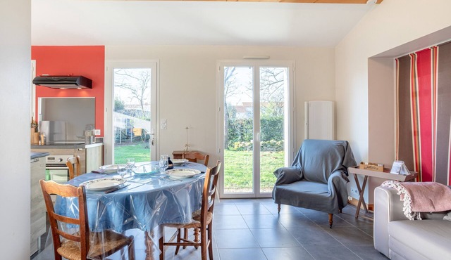 Holiday Home 'Petite Maison' with Private Garden and Wi-Fi
