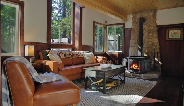Hobbit House - Heart of Town - Stunning Remodel