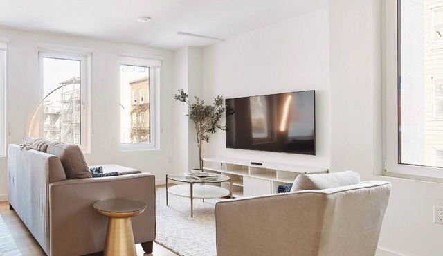 Hoboken 3BR Apt Sleeps 8 Near NYC Transit
