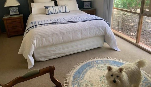 Hobreid House country stay w garden - pets welcome