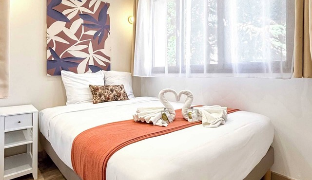 Hoche A 13 - Two Bedroom Apartment, Sleeps 5