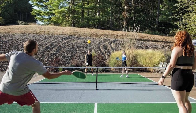 Hocking Hills Retreat