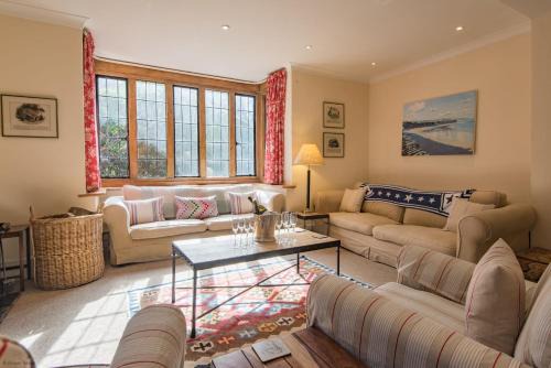 Hockley House by Bloom Stays