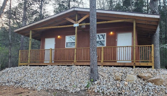 Hogan's Hideout Cozy Cottage #6