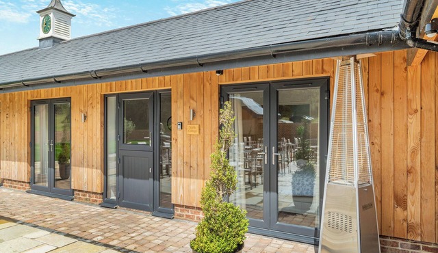 Hole Farm - Stable Cottage