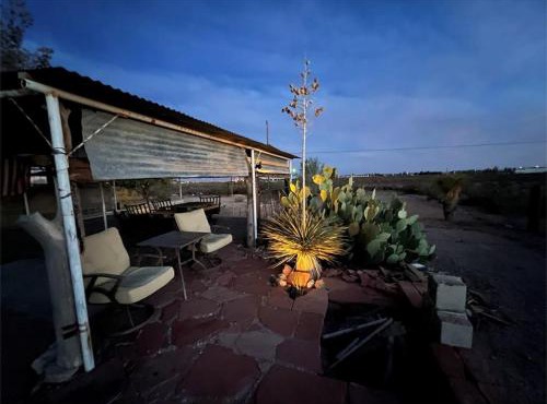 Hole in the Wall Getaway - USA Mexico Border Campsite