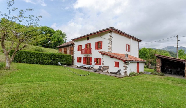 Holiday Home 'Etxaluzenea' with Mountain View, Private Terrace and Wi-Fi