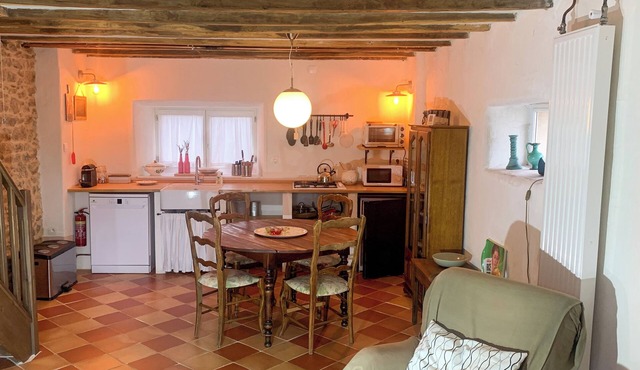 Holiday home with use of garden and swimming pool