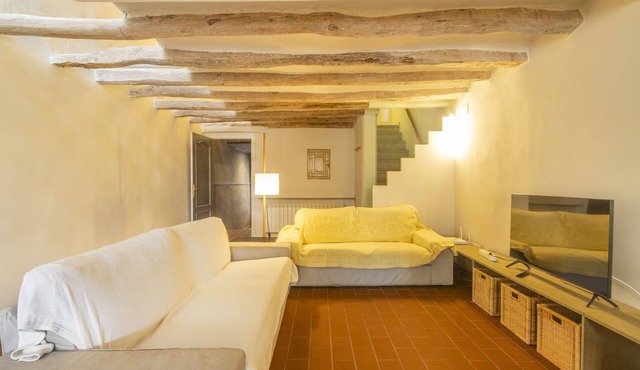 Holiday Home 'Ca La Francesa' with Mountain View, Private Terrace and Wi-Fi