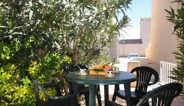 Holiday home Fleury-Saint-Pierre-la-Mer, 1 bedroom, 6 people