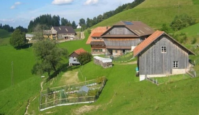 Holiday apartment Hergiswil b. Willisau for 4 - 5 persons with 2 bedrooms - Holiday apartment in a f