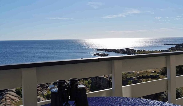 Holiday apartment with sea view on the cliffs