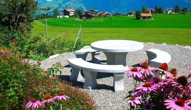 Holiday apartment Aeschi b. Spiez for 2 - 7 persons with 4 bedrooms - Holiday apartment