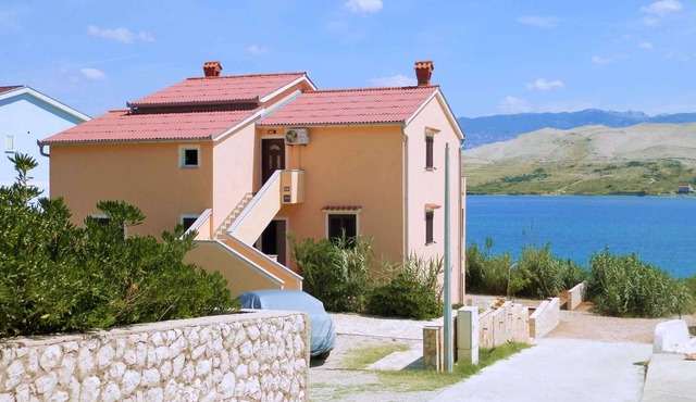 Holiday apartment 50 m from the Adriatic Sea