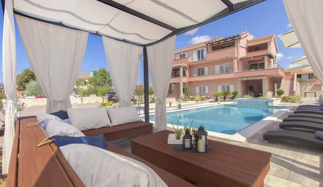 Holiday apartment 80 m from the Adriatic Sea