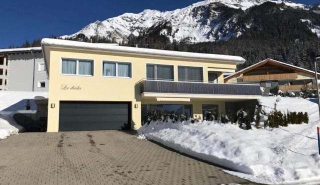 Holiday apartment Lantsch/Lenz for 1 - 6 persons with 2 bedrooms - Holiday apartment