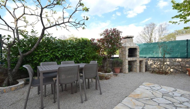 Holiday apartment Dobrinj for 1 - 2 persons - Holiday apartment