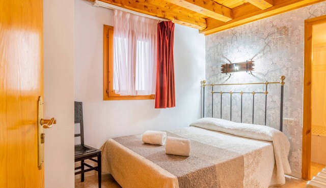 Holiday Apartment "Casa Batlle Ginebro" with Mountain View & Wi-Fi