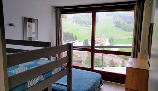 Holiday Apartment "Balcon Villard-de-Lans" at the Foot of the Slopes