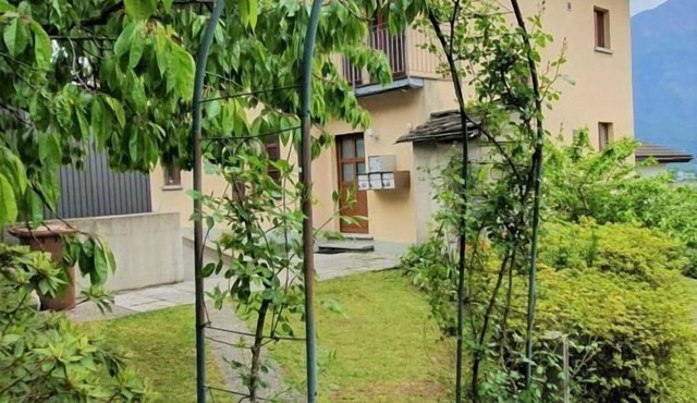 Holiday apartment Gordola for 1 - 5 persons with 3 bedrooms - Holiday apartment