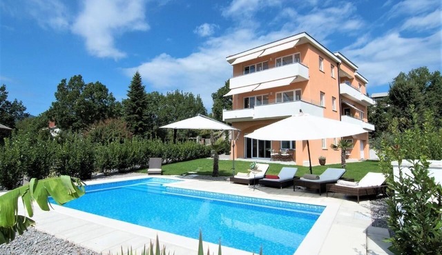 Holiday apartment Kastav for 1 - 6 persons with 3 bedrooms - Luxury holiday home