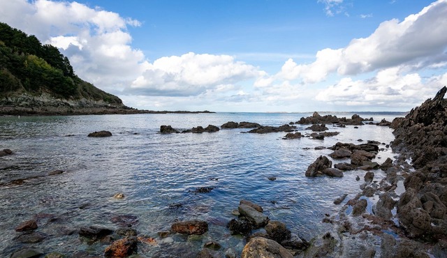 Holiday Apartment 'Le Gite Des Vallées' with Private Terrace, Shared Garden and Wi-Fi