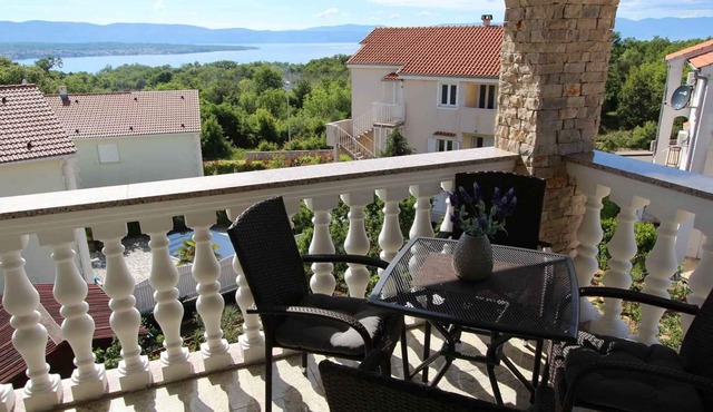 Holiday apartment mit Balkon und Meerblick