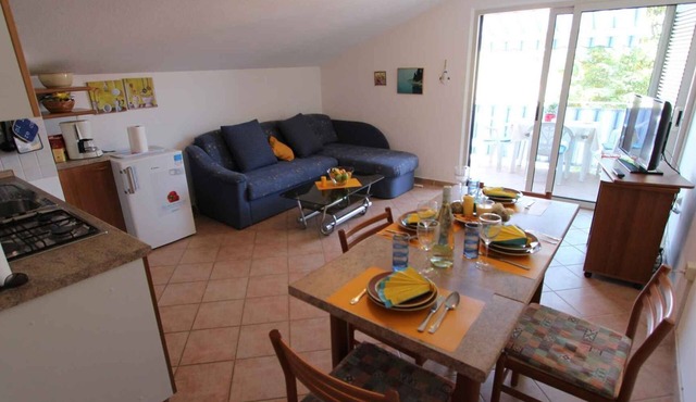 Holiday apartment mit Klimaanlage und Balkon