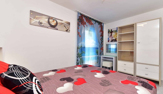 Holiday apartment mit Klimaanlage und Terrasse