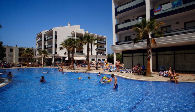 Holiday apartment near the beach