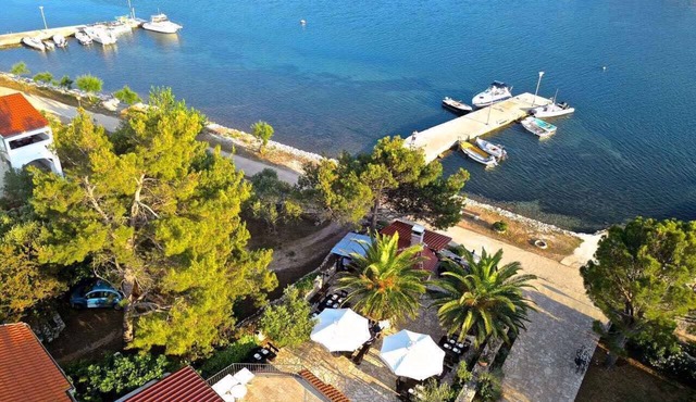Holiday apartment Near the sea