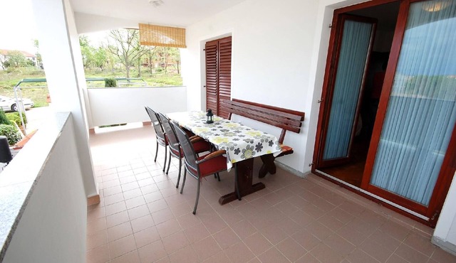 Holiday apartment Njivice for 1 - 6 persons with 3 bedrooms - Holiday apartment