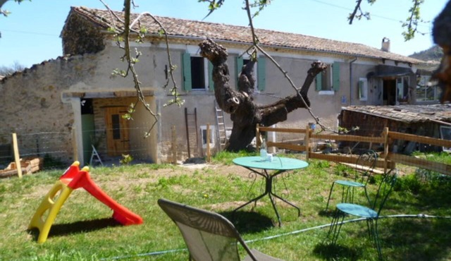 Holiday Apartment 'Petit Gite La Ferme' with Garden & Wi-Fi