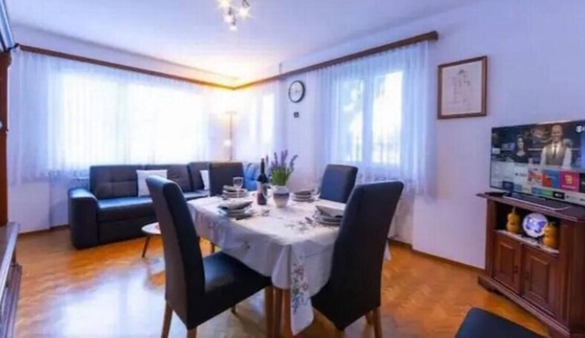 Holiday apartment Quartino for 6 persons with 3 bedrooms - Holiday apartment in a farmhouse