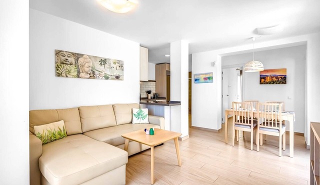 Holiday Apartment 'Torreblanca Deluxe Holiday Home' with Sea View, Shared Pool & Wi-Fi