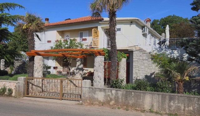 Holiday apartment with air conditioning