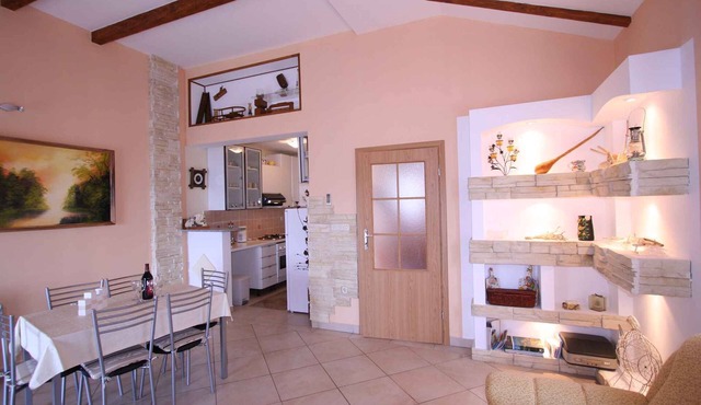 Holiday apartment with air conditioning and Internet