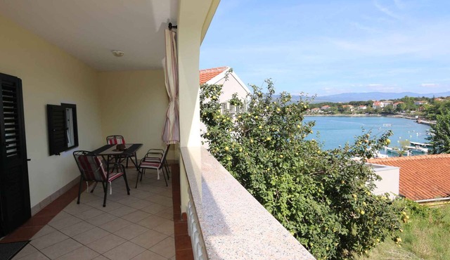 Holiday apartment with air conditioning and Internet