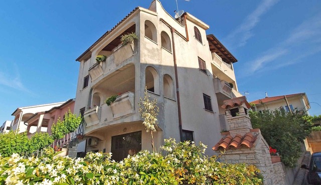Holiday apartment with air conditioning