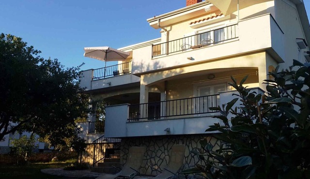 Holiday apartment with balcony and barbecue