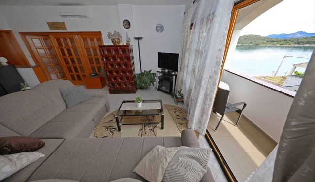 Holiday apartment with air conditioning
